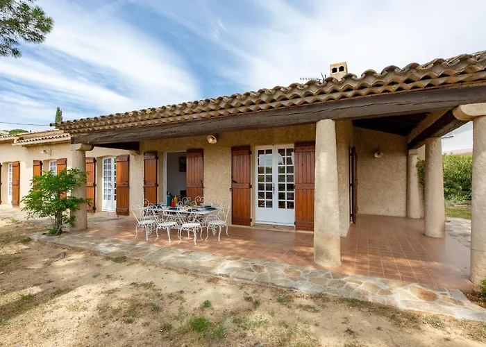 Josalie By Interhome Vakantiehuis Sainte-Maxime